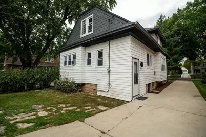 2945 N 73rd St, Milwaukee, WI 53210 - Photo 29