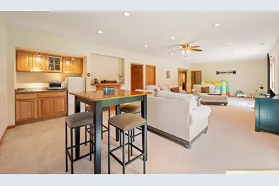 W7265  Robins Way, Sugar Creek, WI 53121 - Photo 15