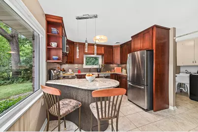 2417 N 117th St, Wauwatosa, WI 53226 - Photo 11