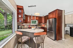 2417 N 117th St, Wauwatosa, WI 53226 - Photo 11