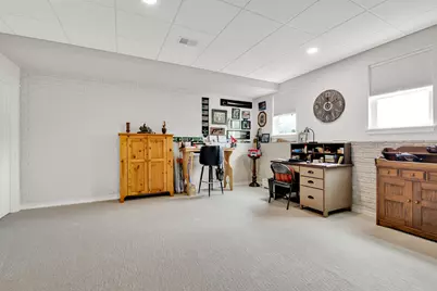 S54W25469  Pebble Brook Ct, Waukesha, WI 53189 - Photo 25
