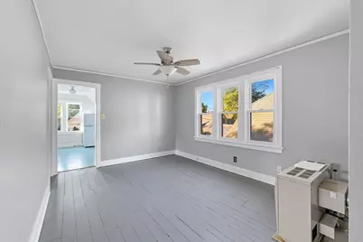 7305  Blanchard St #Upper, Wauwatosa, WI 53213 - Photo 7