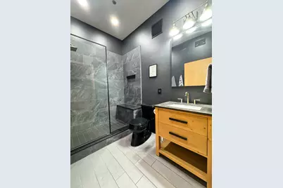 200 S Water St #105, Milwaukee, WI 53204 - Photo 15