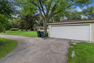 915  Bayview Ave, Twin Lakes, WI 53181 - Photo 25