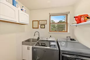 11938 N Ridgeway Ave, Mequon, WI 53097 - Photo 25