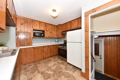 W282N6908  Main St, Merton, WI 53056 - Photo 9