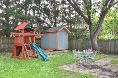 W282N6908  Main St, Merton, WI 53056 - Photo 27