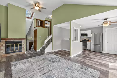 625  Tamarack Dr, West Bend, WI 53095 - Photo 3