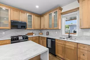 1107 Marshall Ave, South Milwaukee, WI 53172 - Photo 19