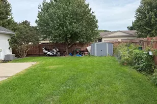 748 Elizabeth Lane, Onalaska, WI 54650 - Photo 35
