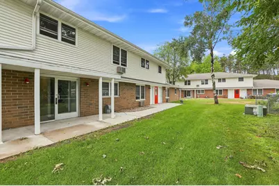 415  Fulton St, Waupaca, WI 54981 - Photo 7