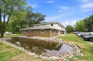 415 Fulton St, Waupaca, WI 54981 - Photo 9