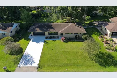 4205  86th Sts, Pleasant Prairie, WI 53142 - Photo 1