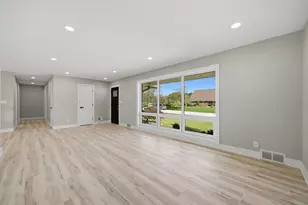 4205 86th St, Pleasant Prairie, WI 53142 - Photo 11