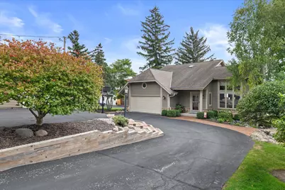 W303N2664  Maple Ave, Delafield, WI 53072 - Photo 63