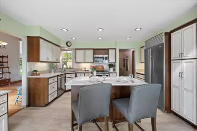 W303N2664  Maple Ave, Delafield, WI 53072 - Photo 11