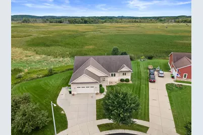 1246 S Wilson Ave, Hartford, WI 53027 - Photo 31