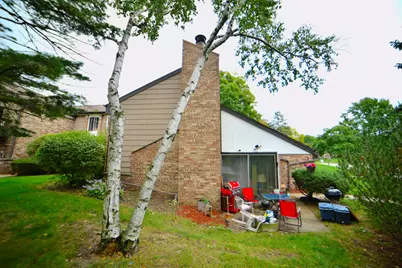 8647 N Servite Dr #111, Milwaukee, WI 53223 - Photo 13
