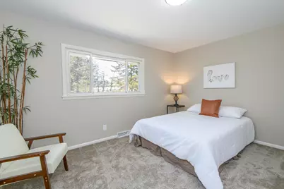 745 N Green Bay Rd, Grafton, WI 53024 - Photo 15