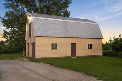 1077  Lake Dr, Port Washington, WI 53074 - Photo 39