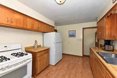 1120 S 102nd St, West Allis, WI 53214 - Photo 9
