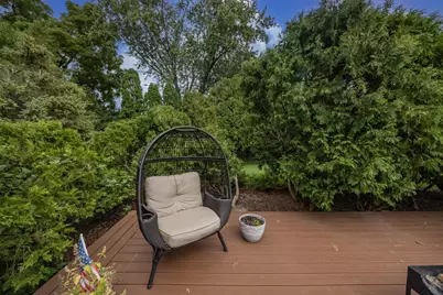 11506 W Janet Ct, Franklin, WI 53132 - Photo 27