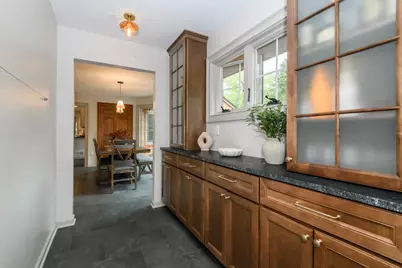 15025  Westover Rd, Elm Grove, WI 53122 - Photo 11