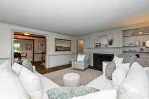 15025 Westover Rd, Elm Grove, WI 53122 - Photo 17