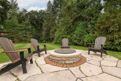 15025  Westover Rd, Elm Grove, WI 53122 - Photo 21