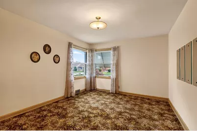 3579 S 14th St, Milwaukee, WI 53221 - Photo 9