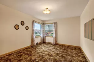 3579 S 14th St, Milwaukee, WI 53221 - Photo 9