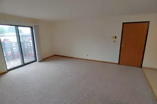 115 Carriage Way, Palmyra, WI 53156 - Photo 7