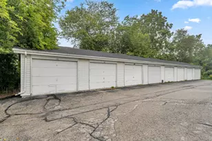 4909 Scotts Way, Racine, WI 53402 - Photo 11
