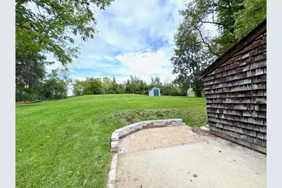 3640 W 7 Mile Rd, Racine, WI 53108 - Photo 5