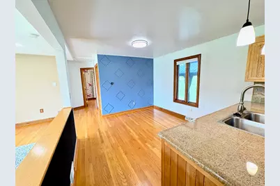 3640 W 7 Mile Rd, Racine, WI 53108 - Photo 13