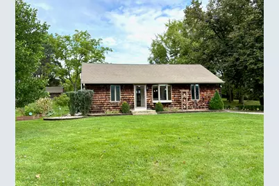 3640 W 7 Mile Rd, Racine, WI 53108 - Photo 1