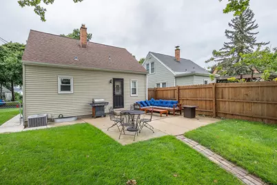 3132 S Burrell St, Milwaukee, WI 53207 - Photo 23