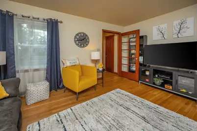 3132 S Burrell St, Milwaukee, WI 53207 - Photo 3