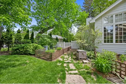 9373 N Lake Dr, Bayside, WI 53217 - Photo 49