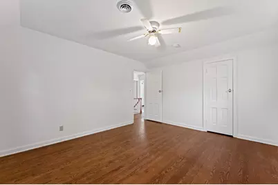 9373 N Lake Dr, Bayside, WI 53217 - Photo 31