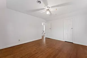 9373 N Lake Dr, Bayside, WI 53217 - Photo 31