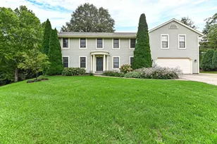 W294S2960 Wills Barry Ct, Genesee, WI 53188 - Photo 1