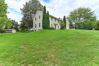 W294S2960  Wills Barry Ct, Genesee, WI 53188 - Photo 49