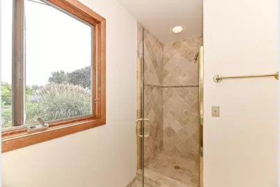W294S2960  Wills Barry Ct, Genesee, WI 53188 - Photo 21