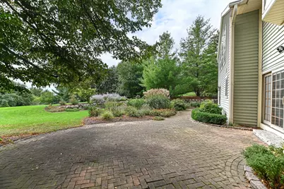 W294S2960  Wills Barry Ct, Genesee, WI 53188 - Photo 45