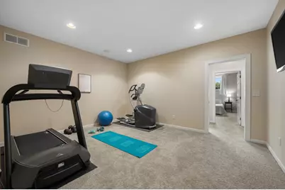 950  River Park Dr, Waukesha, WI 53189 - Photo 27