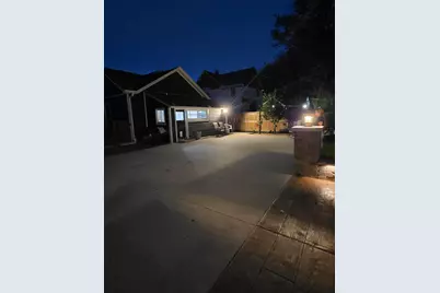 513 N Memorial Dr, Racine, WI 53404 - Photo 13