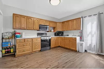 513 N Memorial Dr, Racine, WI 53404 - Photo 21