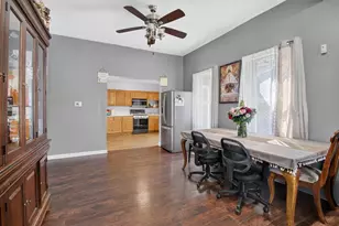 513 N Memorial Dr, Racine, WI 53404 - Photo 19