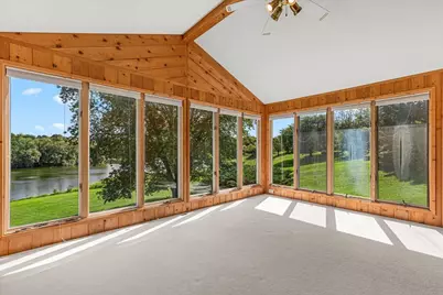 N5454  Crystal Springs Dr, Fredonia, WI 53021 - Photo 5